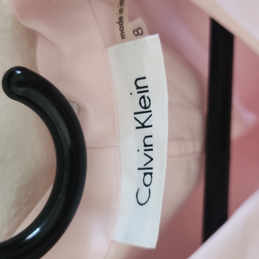 Calvin Klein Sleeveless Pink Button-Up Blouse - Picture 2 of 6